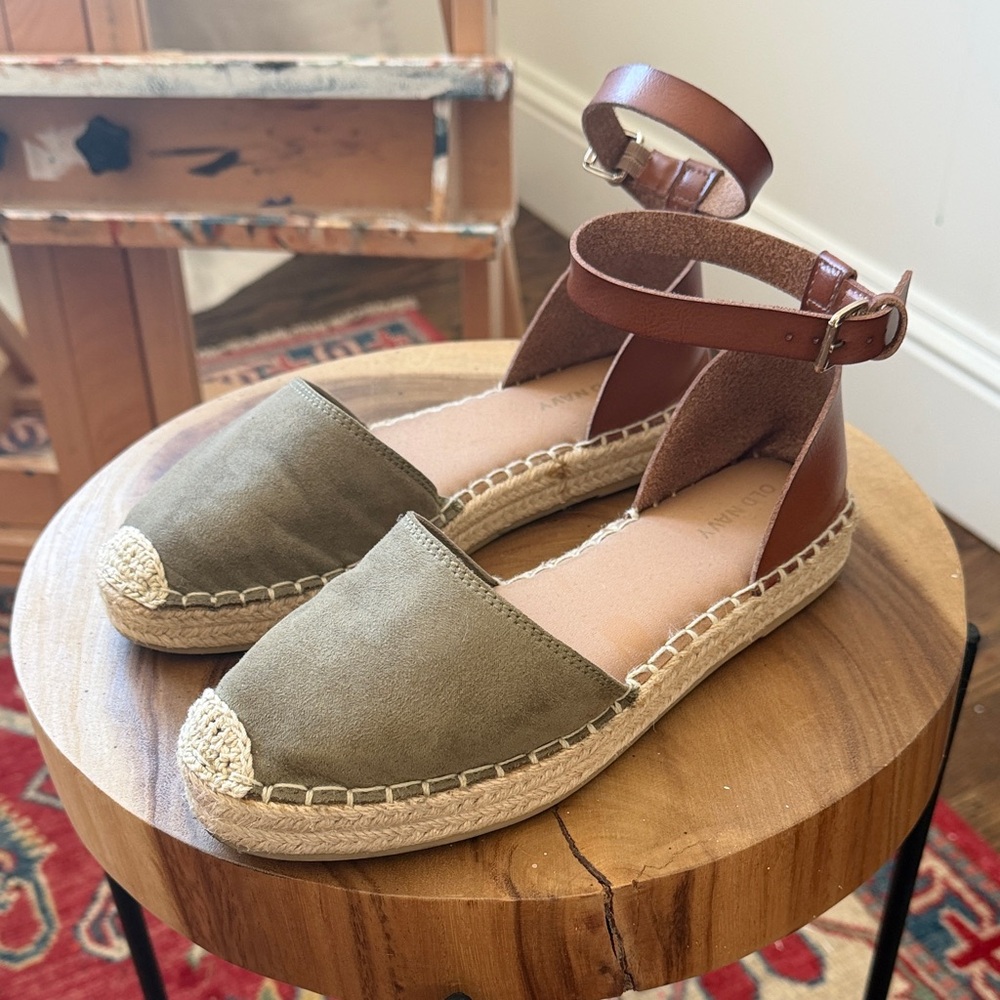 Old Navy Olive and Brown Espadrille Flats